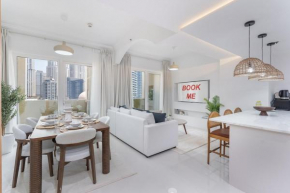Airy & Homey 2-Bedroom Apartment at Manchester Tower in Dubai Marina